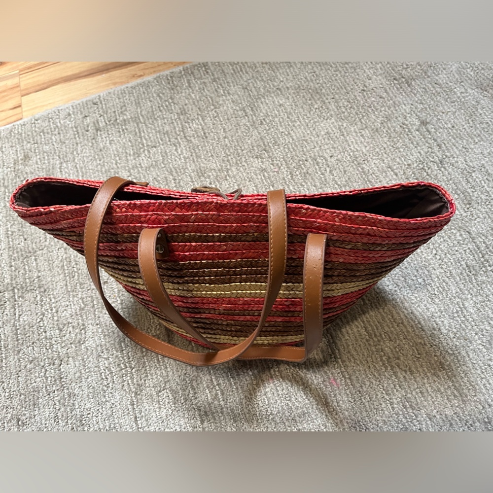 Sun and Sand striped Straw Beach Tote 16w X  9h - Picture 4 of 4